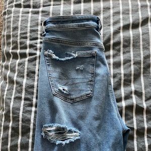 Women’s AE stretch mom jeans